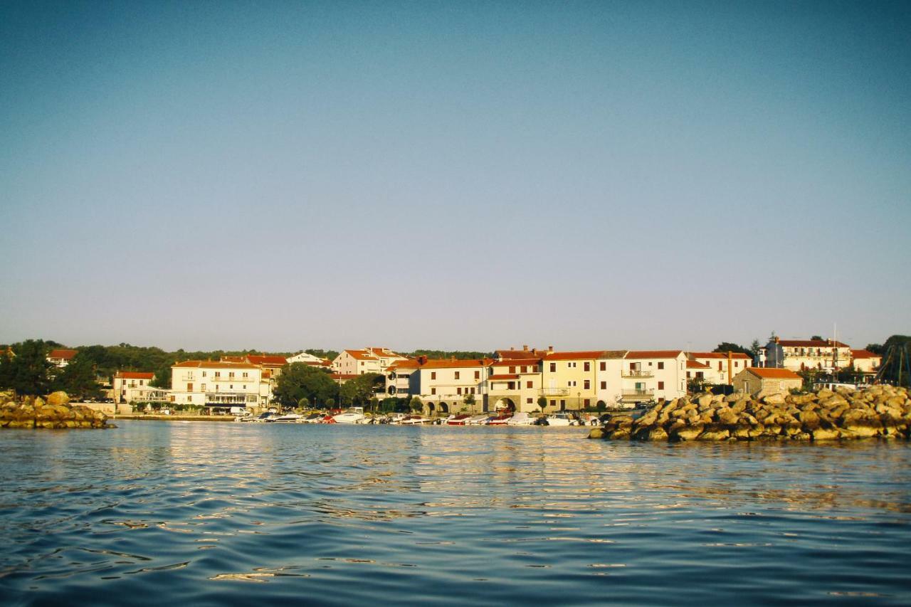 Apartments Katarina Porat มาลินสกา ภายนอก รูปภาพ