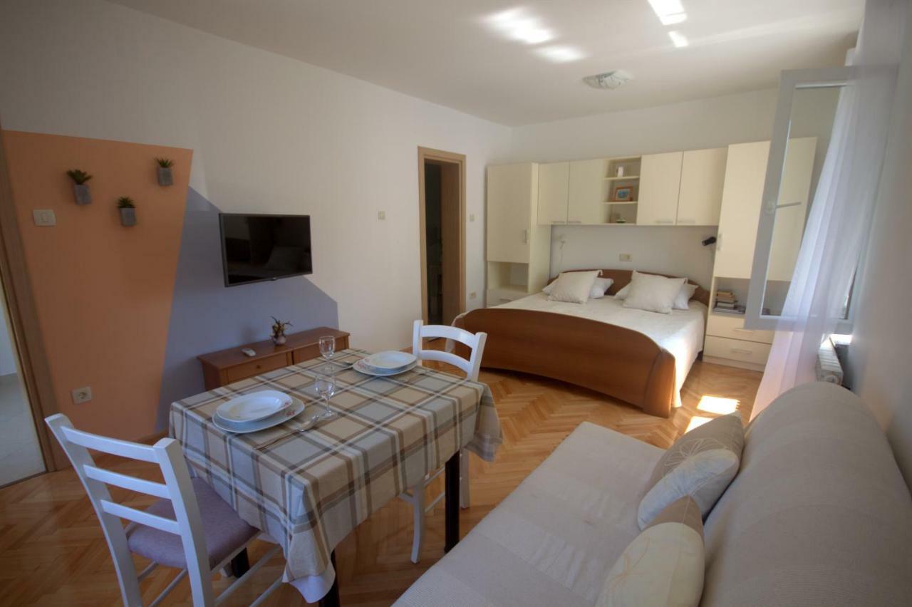 Apartments Katarina Porat มาลินสกา ภายนอก รูปภาพ