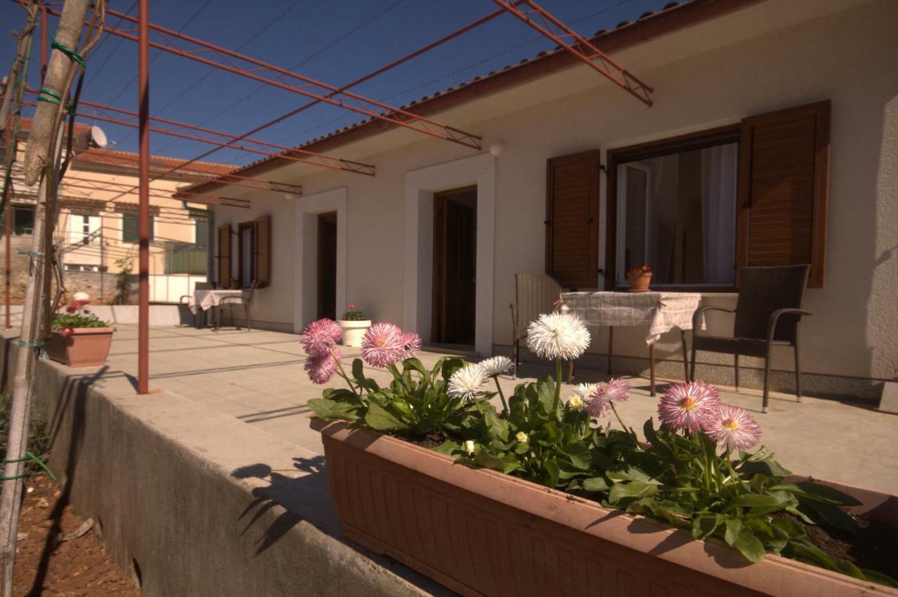 Apartments Katarina Porat มาลินสกา ภายนอก รูปภาพ